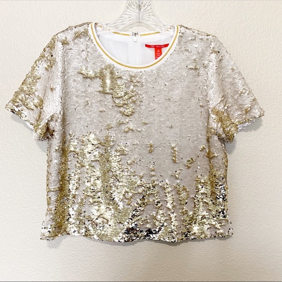 Chelsea u0026 Violet | Tops | Chelsea Violet Sequin Top | Poshmark